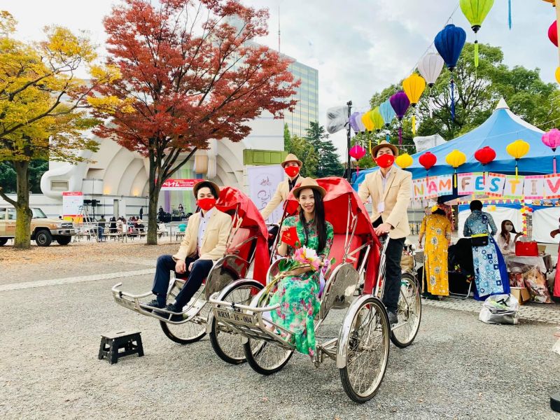 マイさんはサービス「リムジンシクロ」のPRのため、代々木で開催される「ベトナムフェスティバル」に参加した